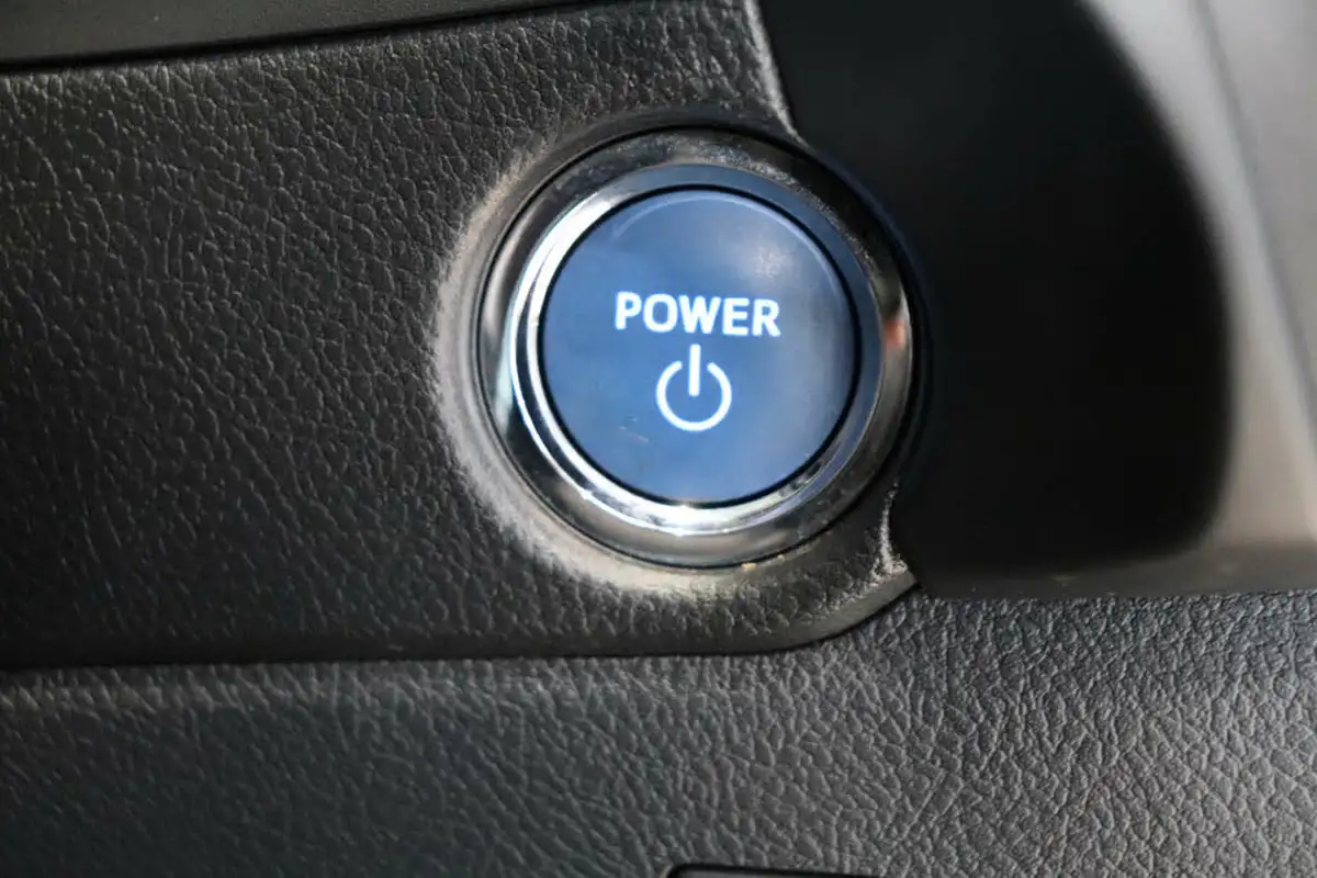 2018-toyota-auris-18-vvt-i-hsd-design-hatchback-big-48