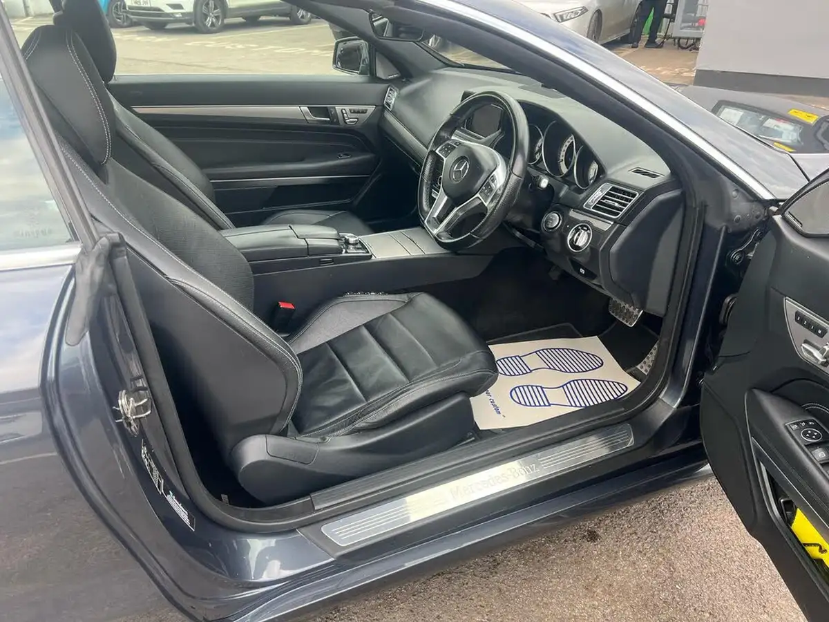 2015-mercedes-benz-e-class-30cdi-e350-amg-line-258ps-premiumss-cabriolet-2d-big-7