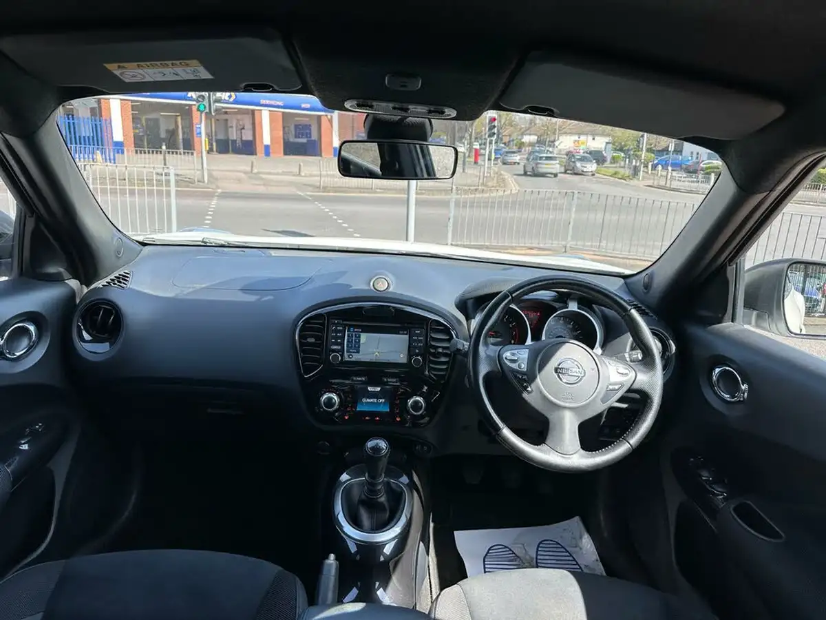 2017-nissan-juke-12-dig-t-n-connecta-ss-big-3