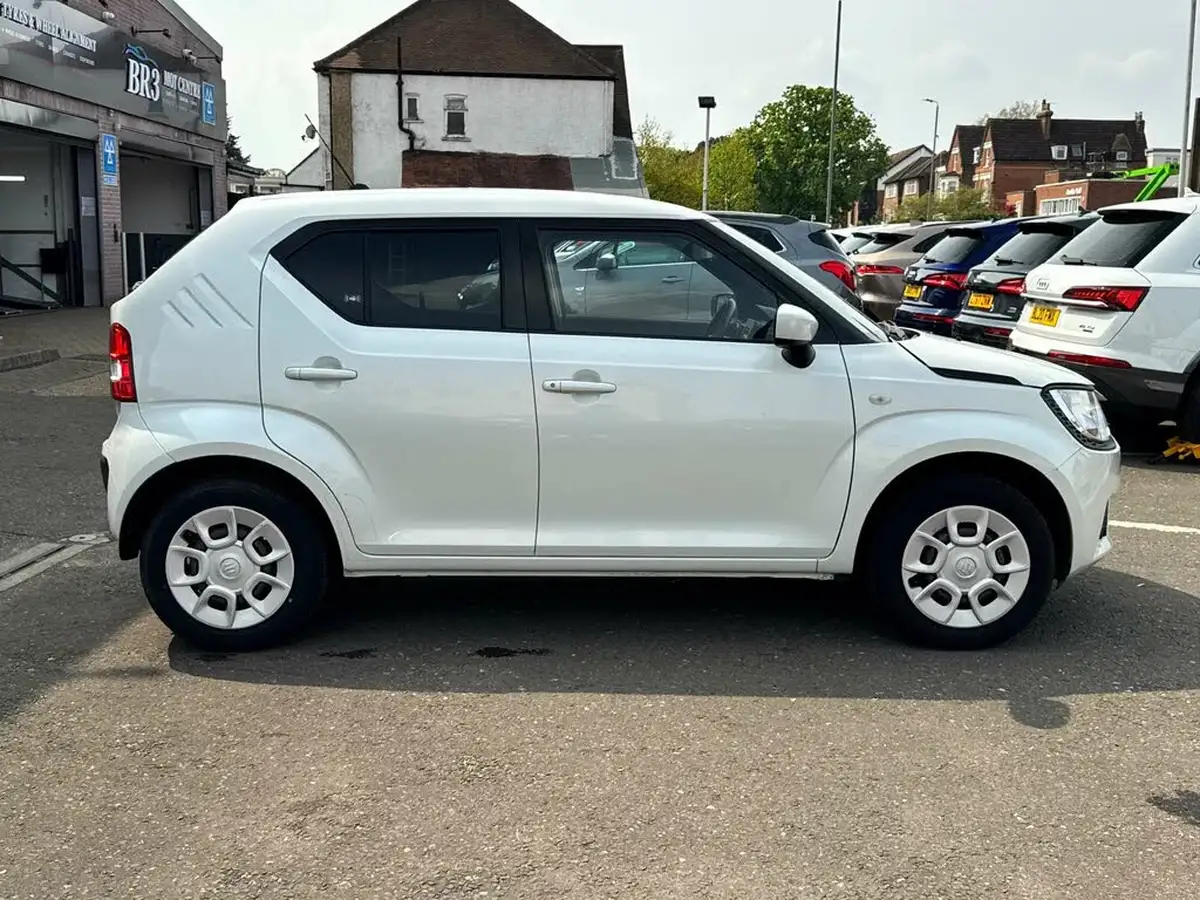2018-suzuki-ignis-12-dualjet-sz3-big-10