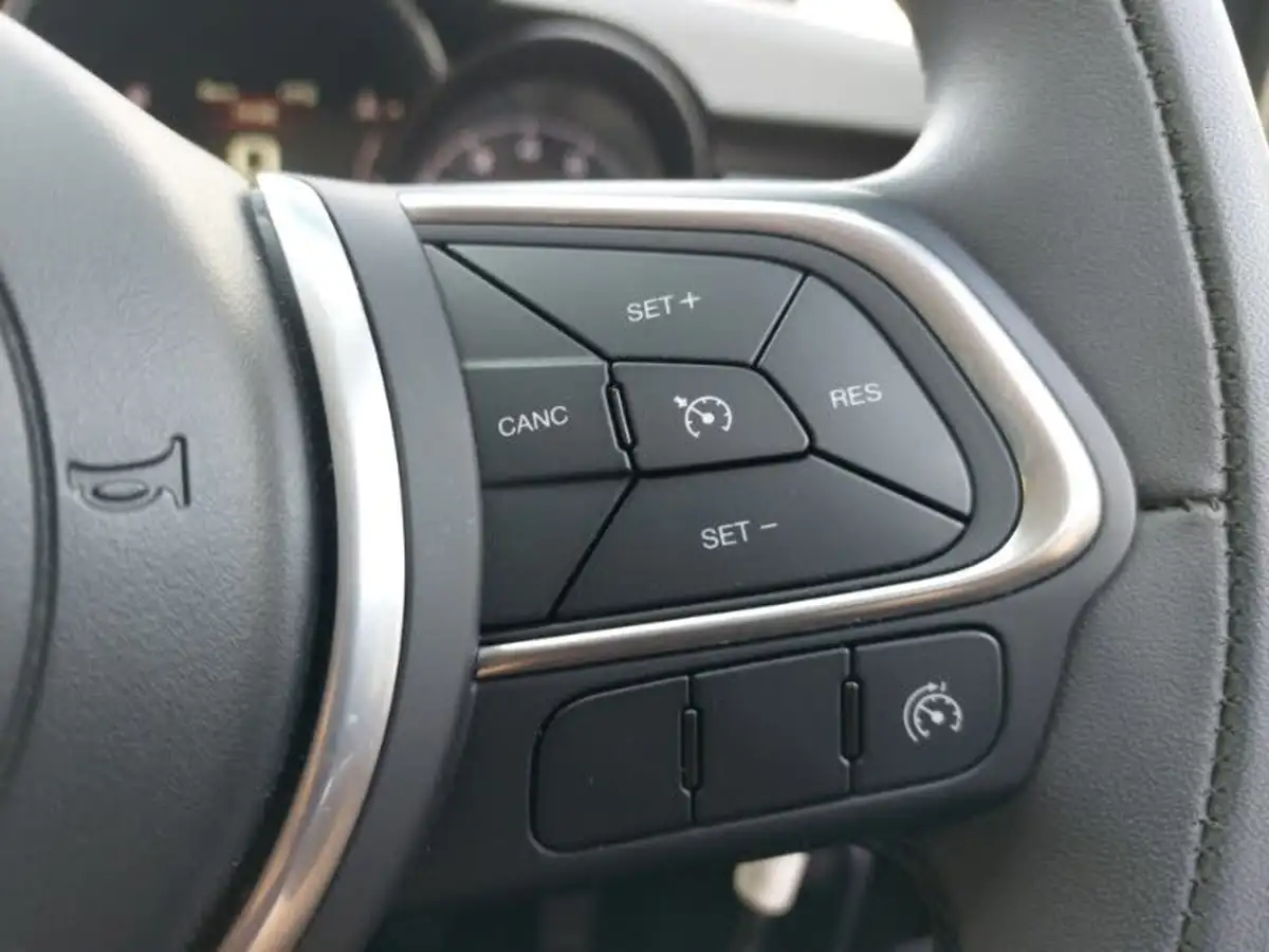 2019-fiat-500x-10-firefly-turbo-cross-plus-ss-big-12