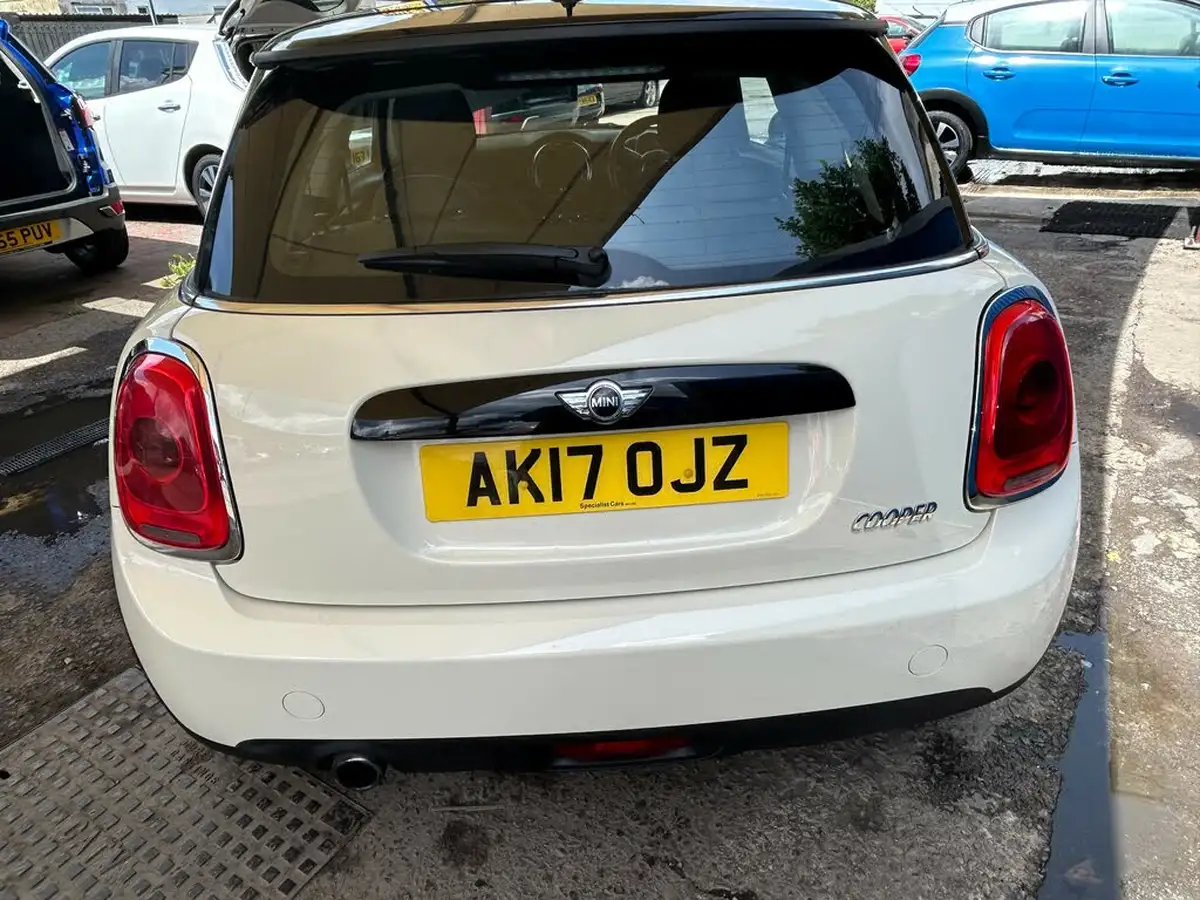 2017-mini-cooper-15-cooper-ss-hatchback-3d-big-2