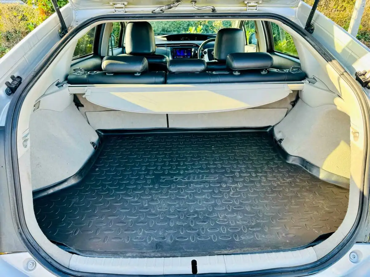 2009-toyota-prius-18-vvt-i-t3-big-20