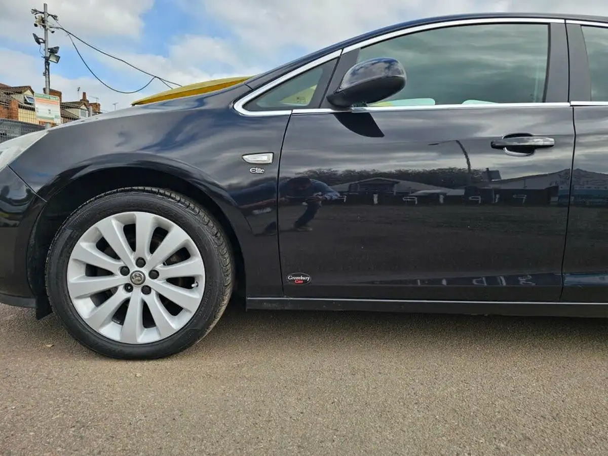 2010-vauxhall-astra-16-elite-16v-vvt-115ps-auto-big-31