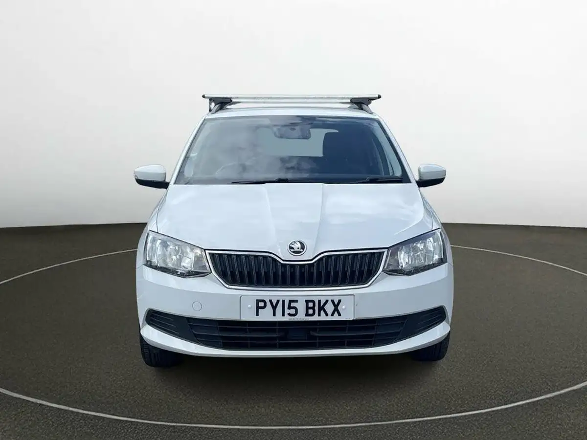2015-skoda-fabia-12-tsi-se-109ps-estate-big-3