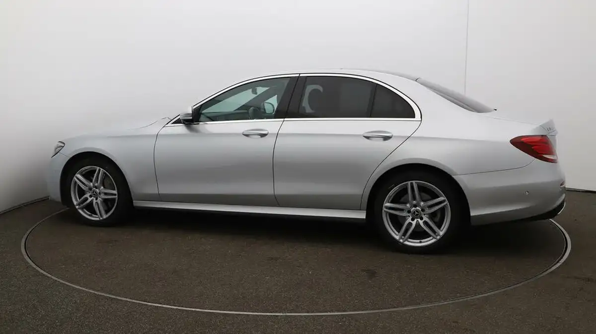 2019-mercedes-benz-e-class-20-e300e-amg-line-e300e-eq-power-premium-plus-big-53