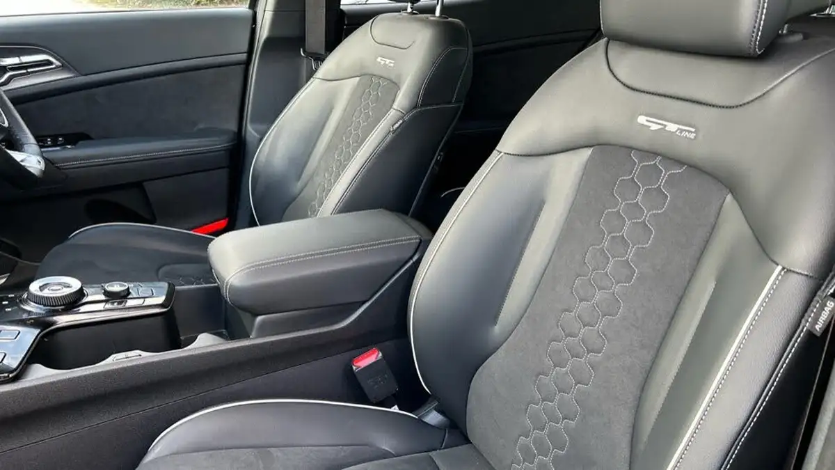 2024-kia-sportage-16-t-gdi-gt-line-207bhp-hev-auto-big-12