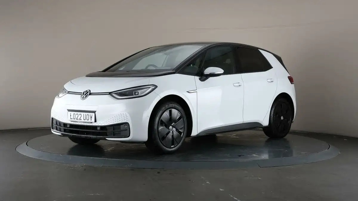 2022-volkswagen-id3-e-family-204ps-performance-big-3