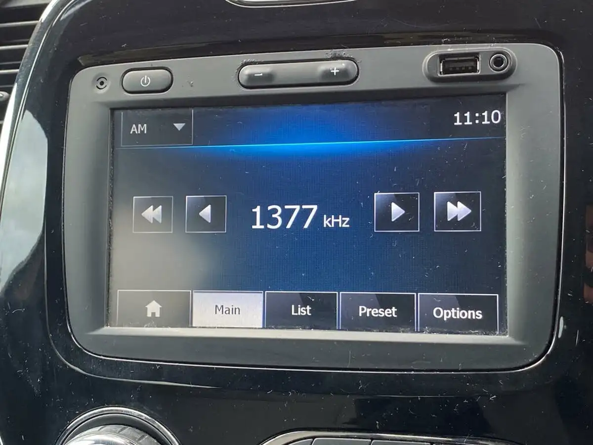 2014-renault-captur-15dci-dynamique-s-90bhp-ss-big-45