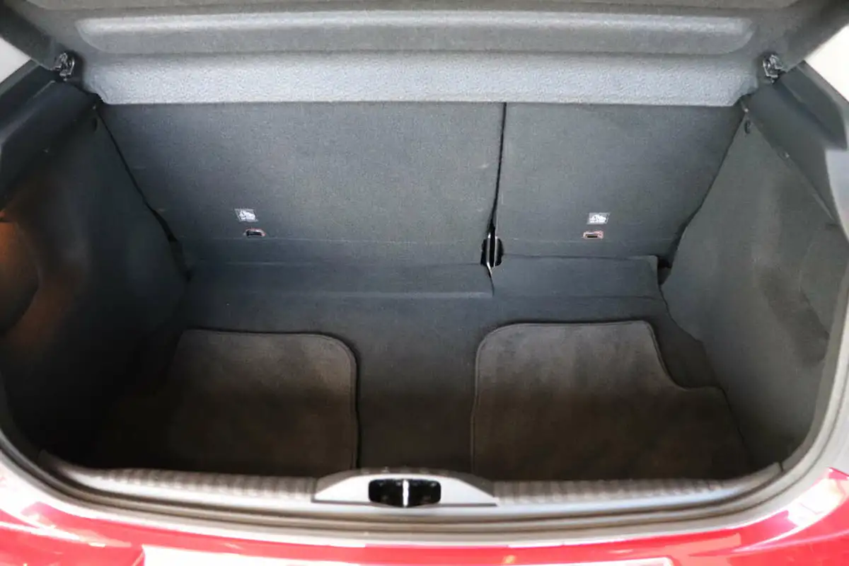 2018-citroen-c3-12-puretech-flair-82ps-big-53