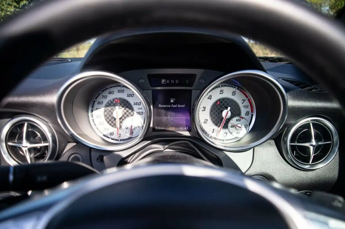 2014-mercedes-benz-slk-35-slk350-amg-sport-blue-f-big-13