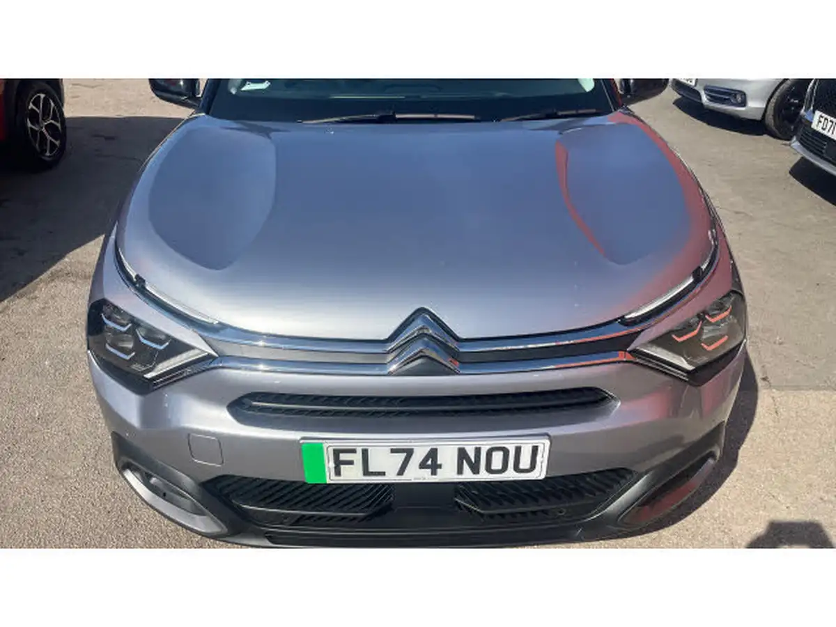 2024-citroen-c4-e-e-series-156ps-54kwh-big-7