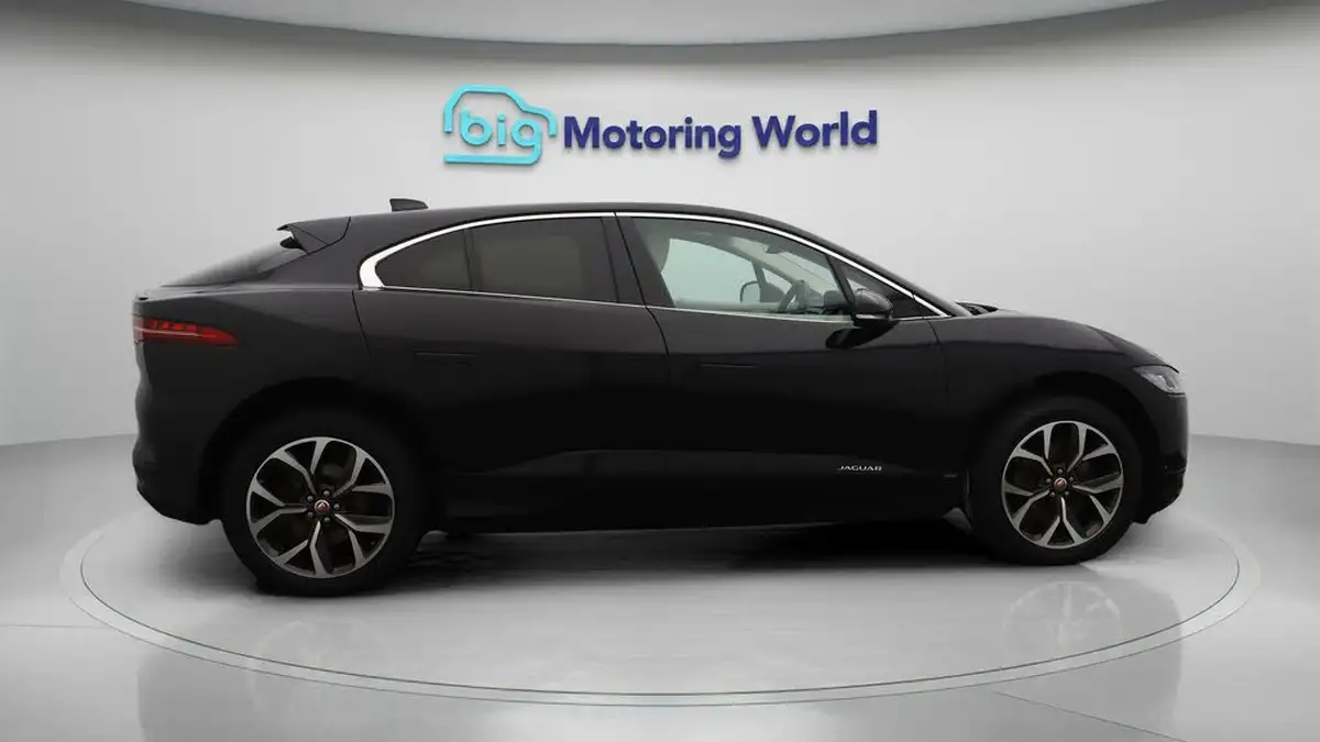 2019-jaguar-i-pace-ev400-hse-big-8