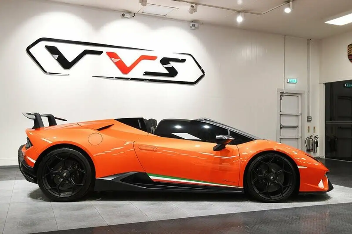 2018-lamborghini-huracan-52-performante-spyder-big-1