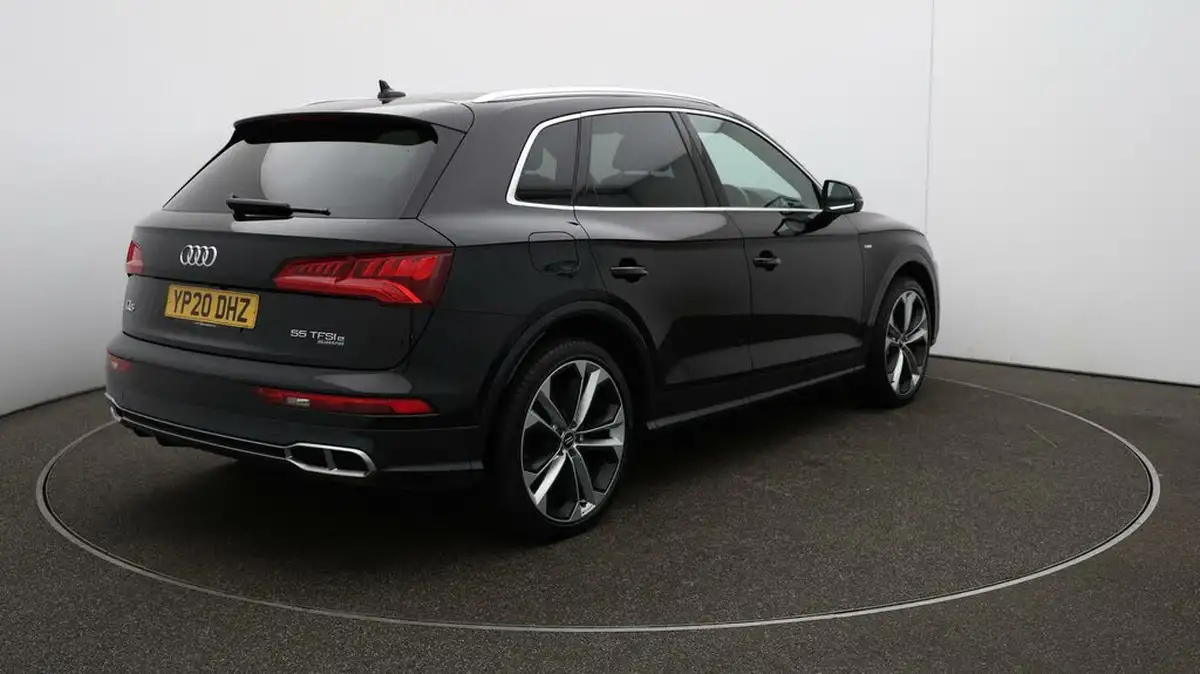 2020-audi-q5-20-55-tfsi-e-vorsprung-competition-big-50