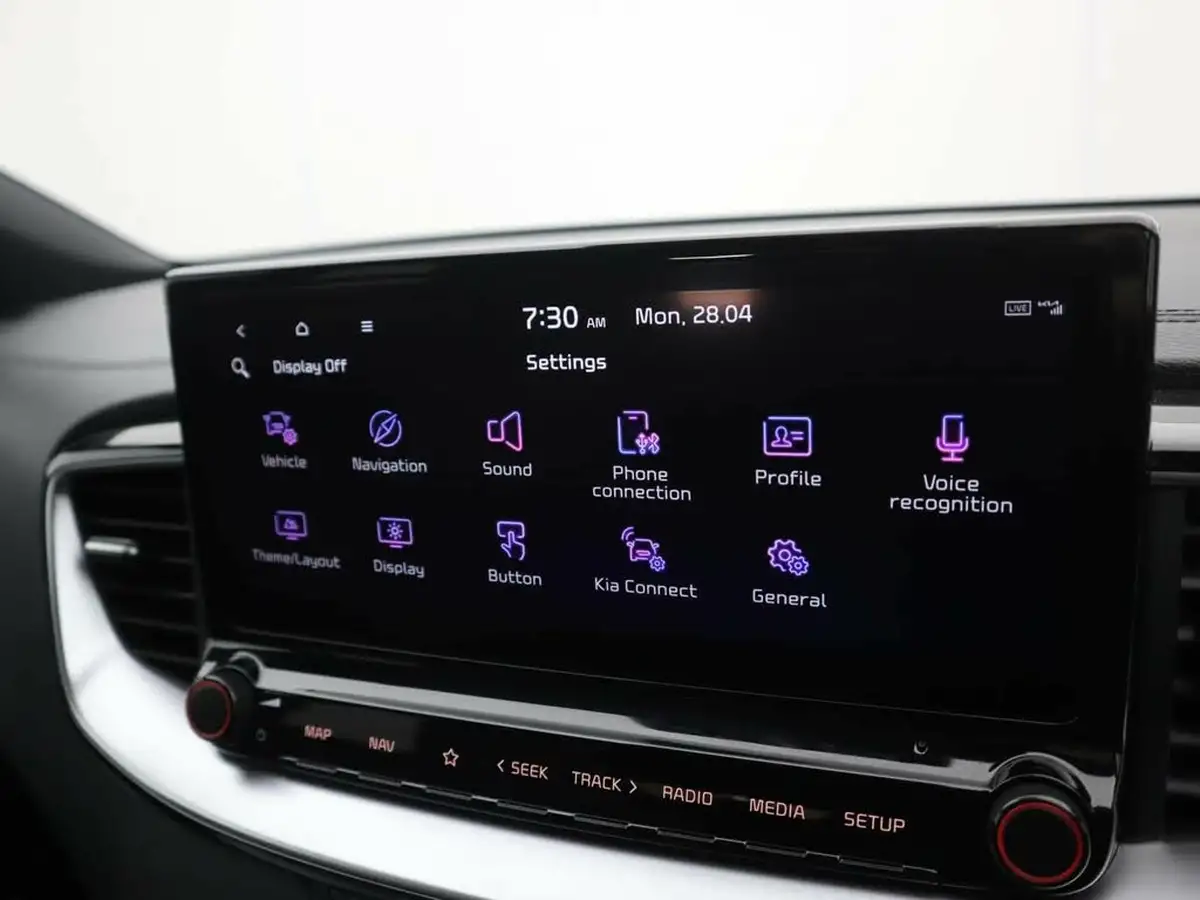 2021-kia-pro-ceed-15-t-gdi-gt-line-big-16