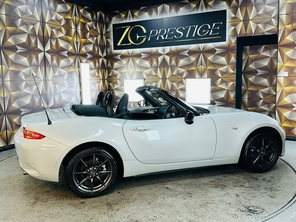2017-mazda-mx-5-15-sport-convertible-big-37