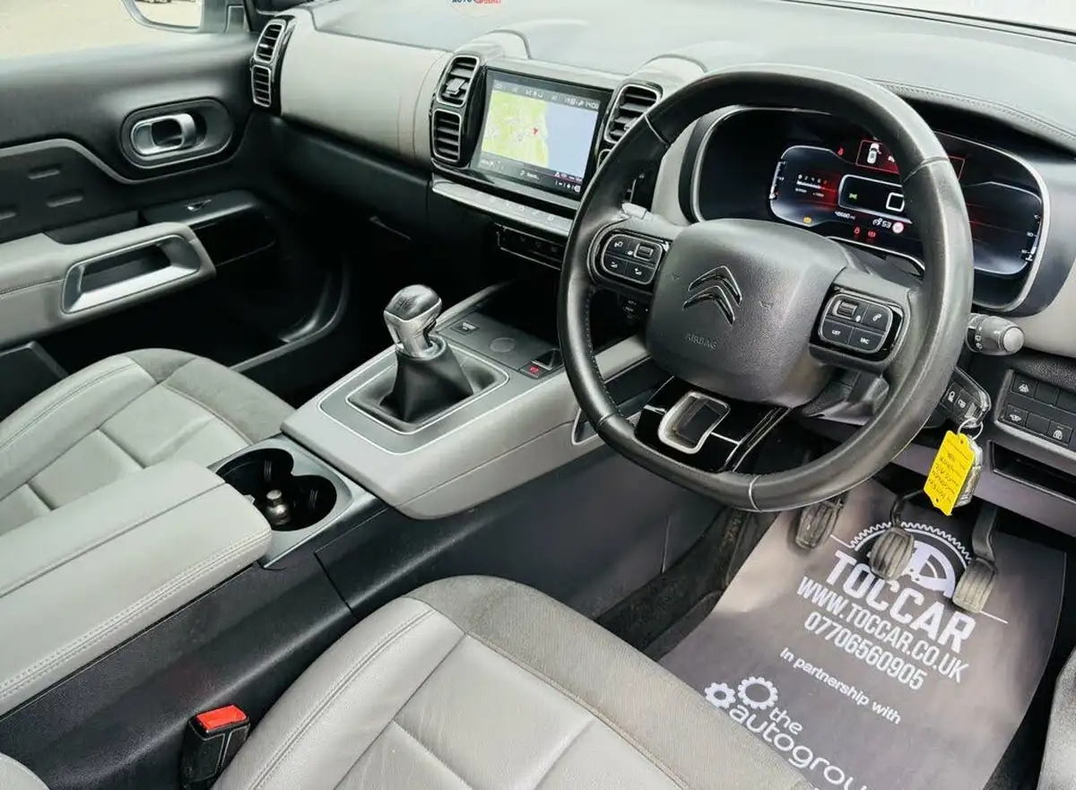 2019-citroen-c5-aircross-12-puretech-flair-big-8