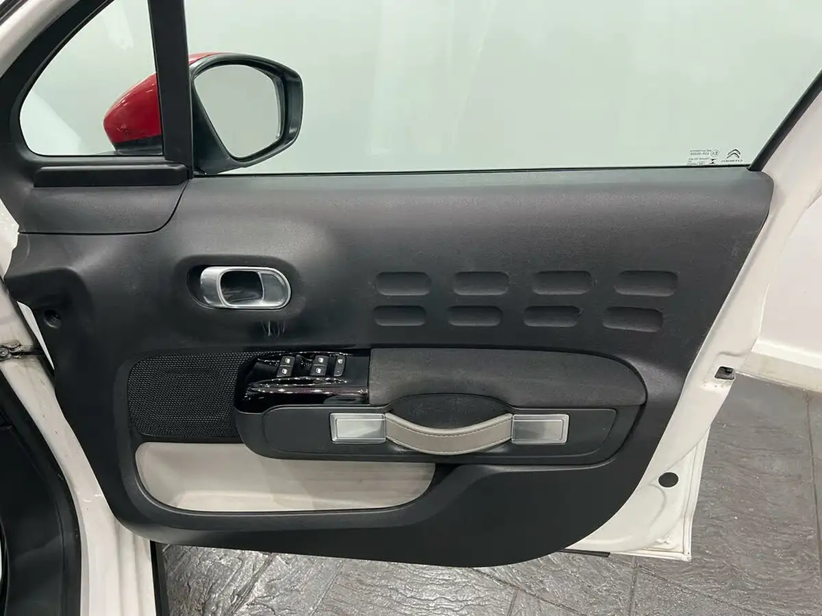 2017-citroen-c3-12-puretech-flair-82ps-big-23