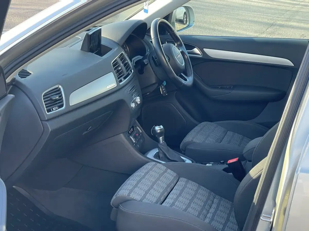 2016-audi-q3-20-tfsi-quattro-se-big-54