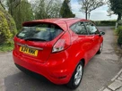 2014-ford-fiesta-125-zetec-3d-small-5