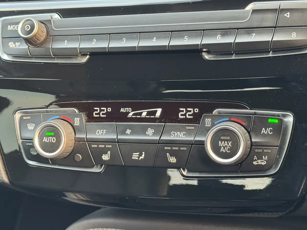 2021-bmw-x1-20-xdrive20i-xline-big-42