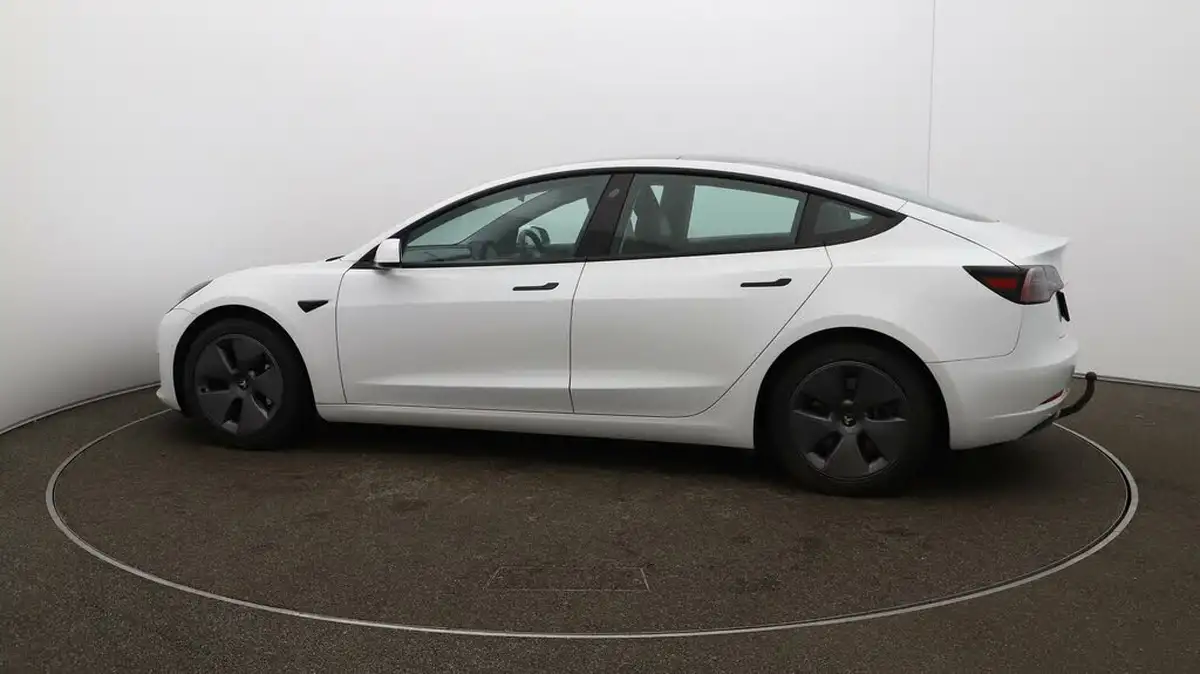 2021-tesla-model-3-e-long-range-4x4-big-49