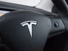 2022-tesla-model-y-e-long-range-small-21