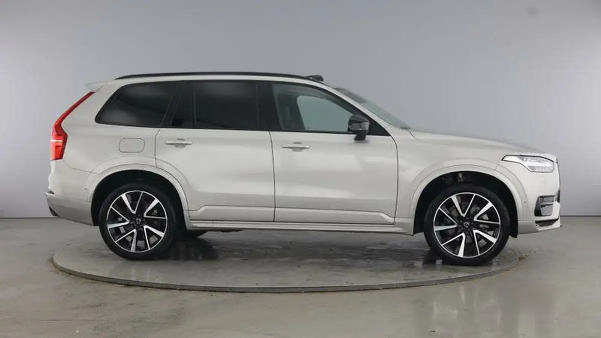 2024-volvo-xc90-20-b5-plus-big-3