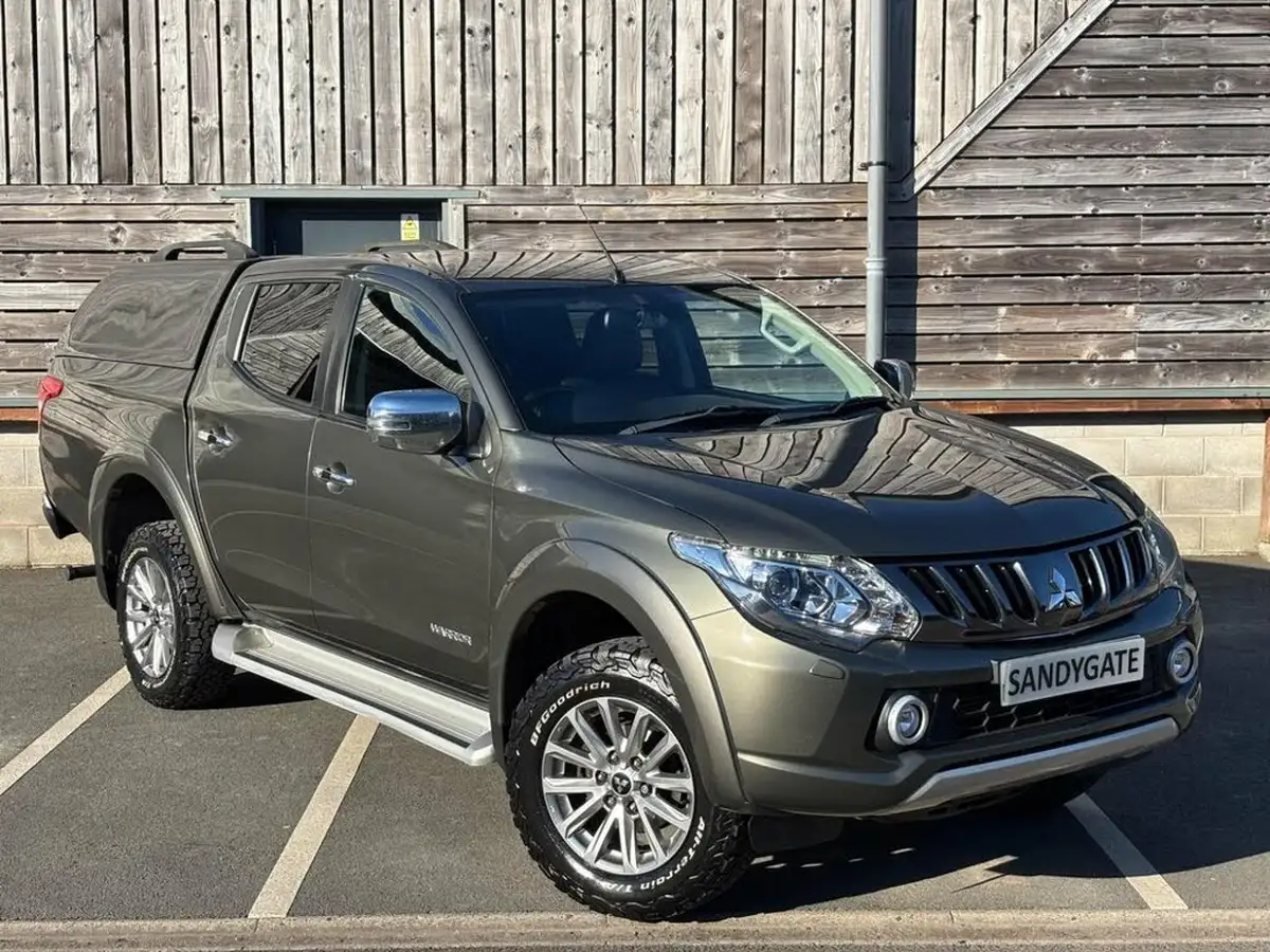 2018-mitsubishi-l200-24di-d-warrior-eu6-big-4