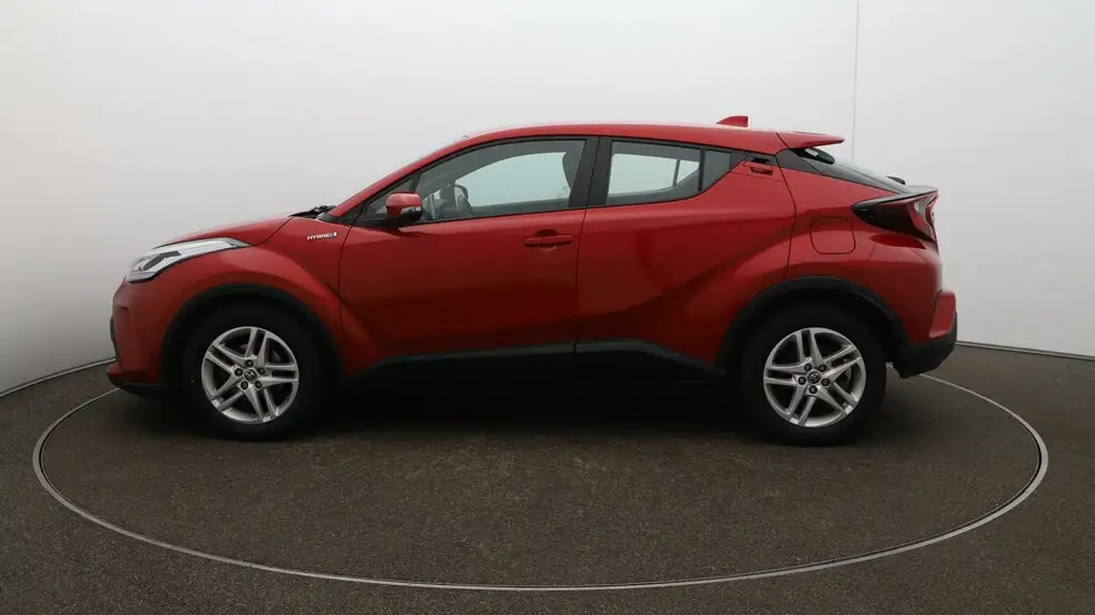 2022-toyota-c-hr-18-vvt-i-icon-big-57