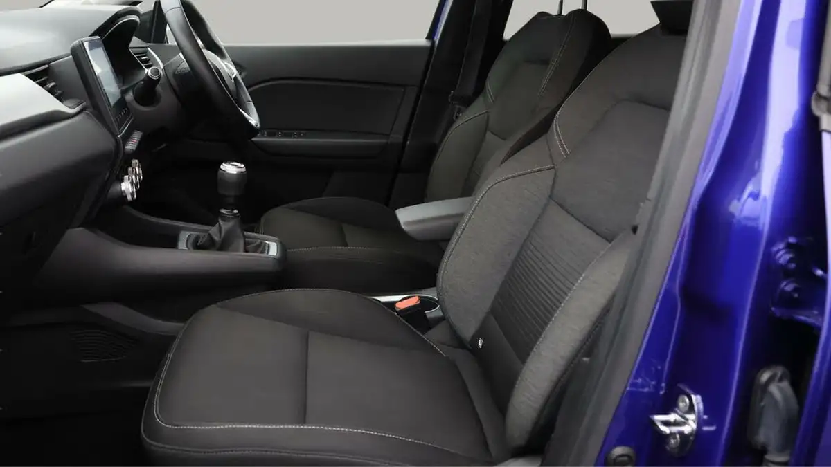 2021-renault-captur-13-tce-iconic-130bhp-big-13