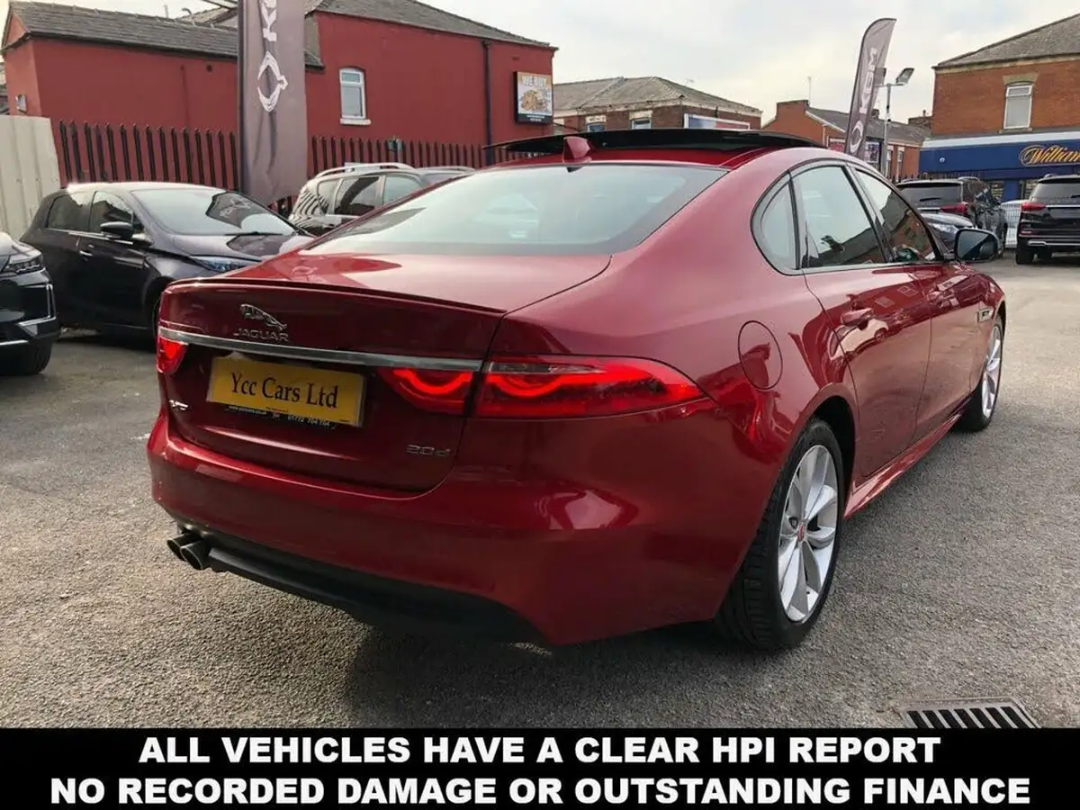 2017-jaguar-xf-20td-r-sport-180ps-saloon-4d-1999cc-auto-big-4