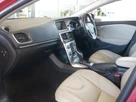 2019-volvo-v40-15-t3-inscription-small-11