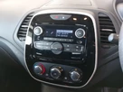 2019-renault-captur-09-tce-play-small-15