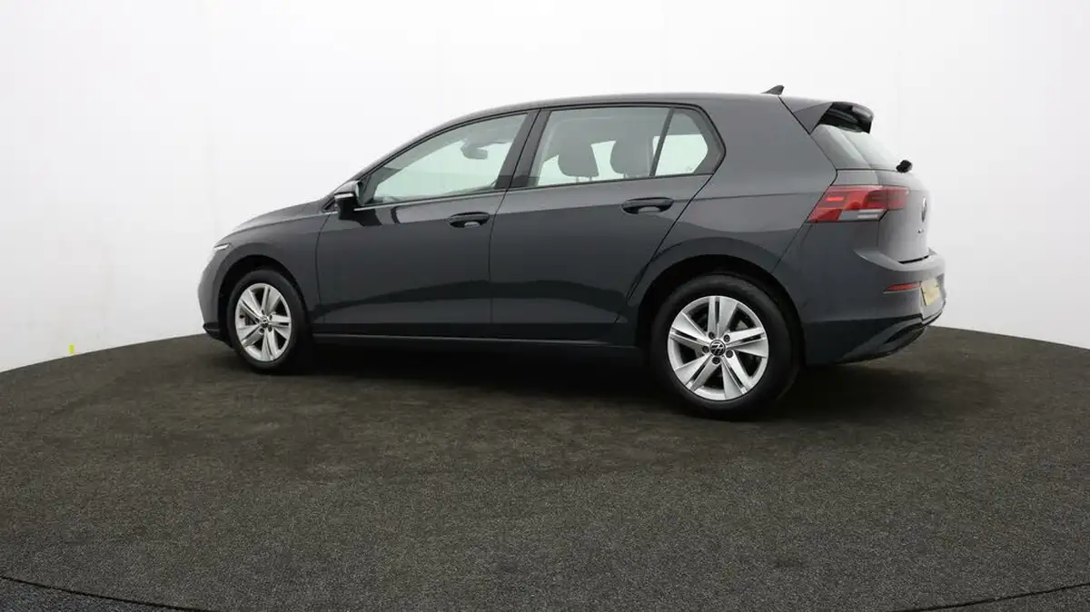 2022-volkswagen-golf-15-tsi-life-130ps-hatchback-big-64