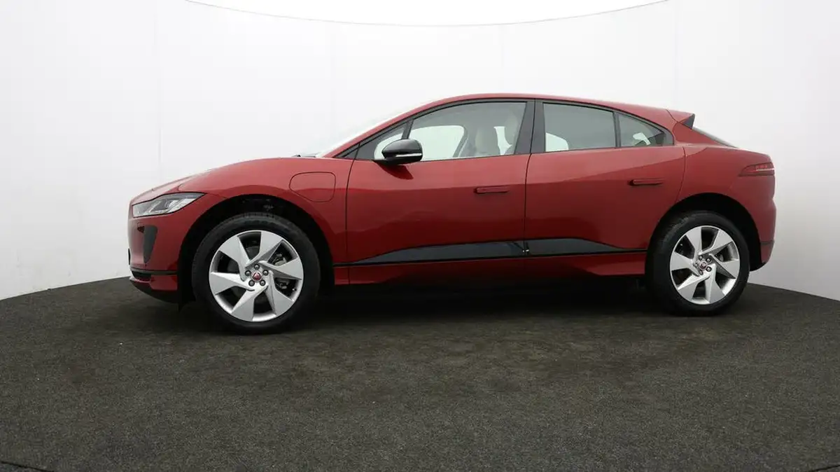 2022-jaguar-i-pace-ev400-se-big-59