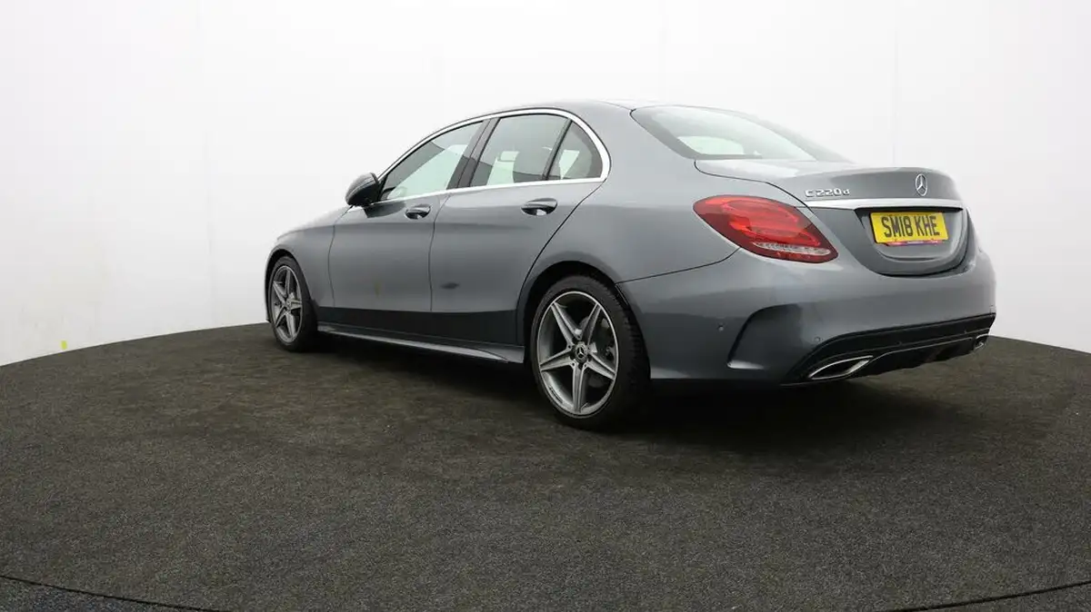 2018-mercedes-benz-c-class-21d-c220d-amg-line-ss-saloon-4d-9g-tronic-plus-big-69