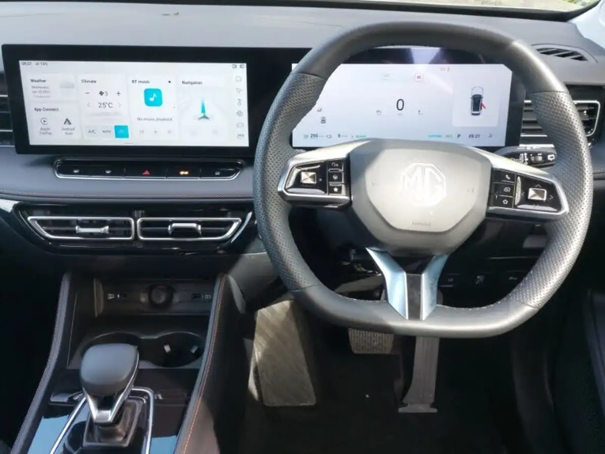 2024-mg-hs-15t-gdi-trophy-273ps-plug-in-hybrid-1496cc-auto-big-6