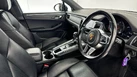 2018-porsche-macan-20-252ps-ss-small-9