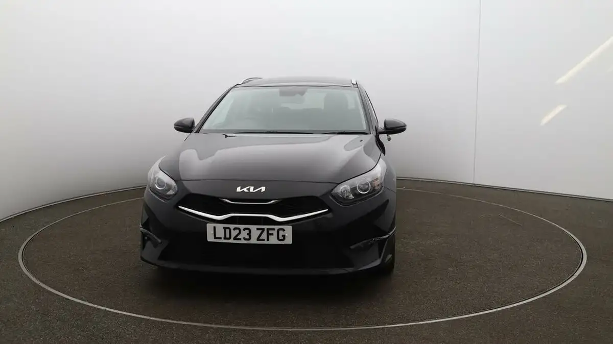 2022-kia-ceed-15-t-gdi-3-sportswagon-big-30