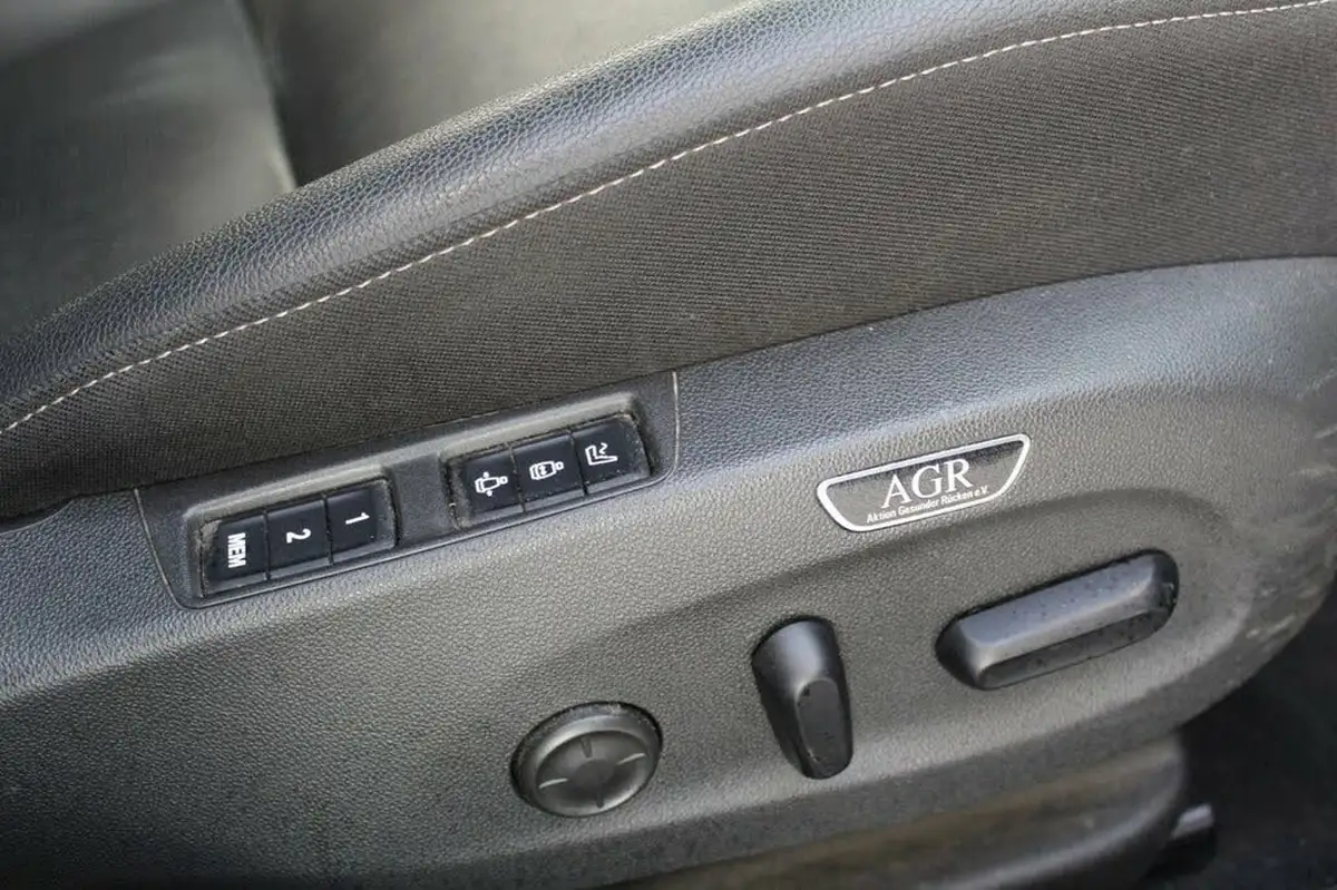 2020-vauxhall-insignia-grand-sport-15-turbo-d-sri-vx-line-nav-big-44