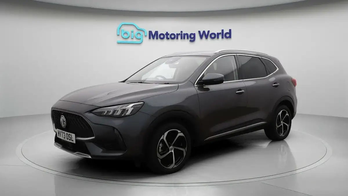 2023-mg-hs-15t-gdi-trophy-162ps-dct-big-3