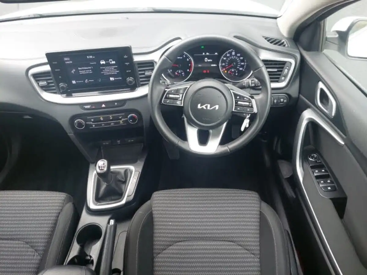 2022-kia-xceed-10-t-gdi-2-big-6