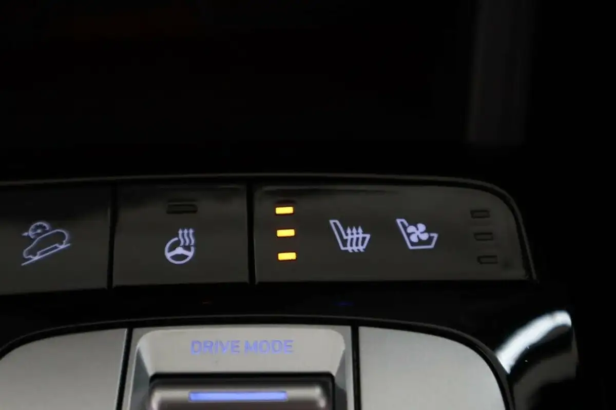 2021-hyundai-tucson-16-t-gdi-ultimate-230ps-hybrid-auto-big-20