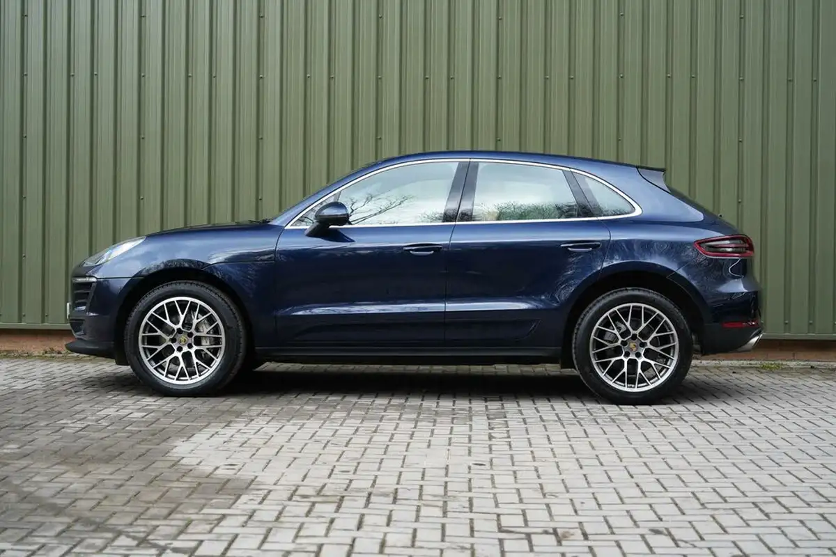 2016-porsche-macan-30td-s-big-3