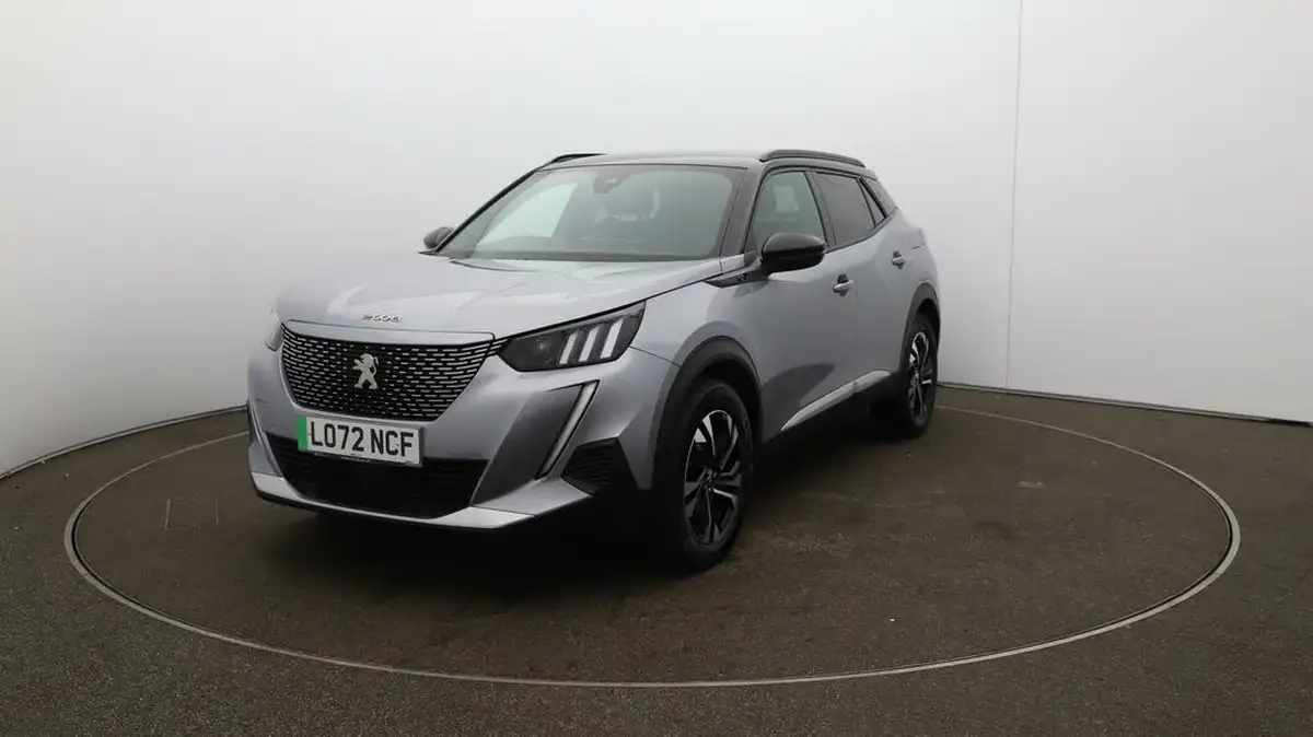 2023-peugeot-2008-suv-e-gt-136bhp-50kwh-station-wagon-big-30