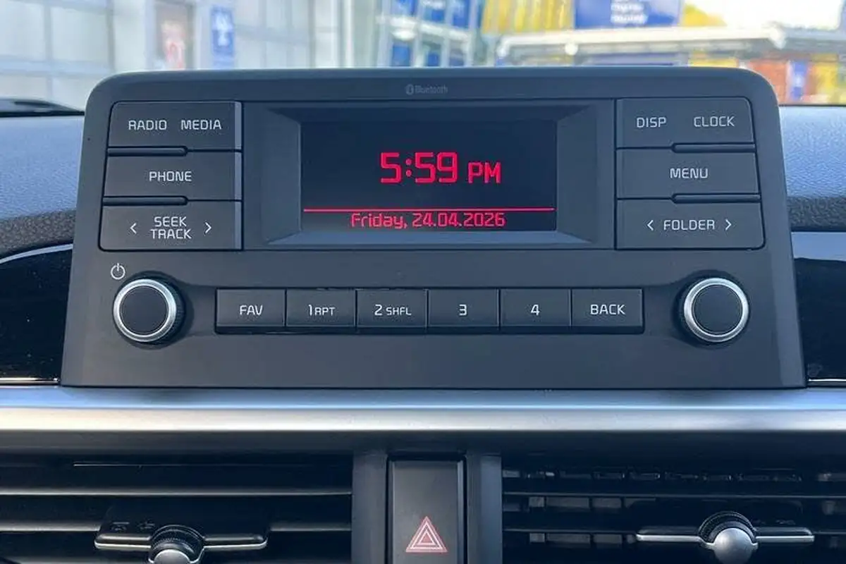 2023-kia-picanto-10-2-auto-seq-big-25
