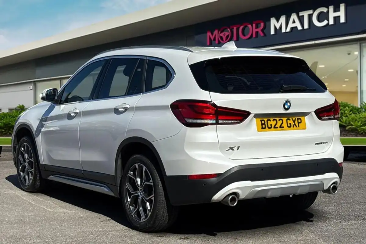 2022-bmw-x1-20-xdrive20i-xline-big-1
