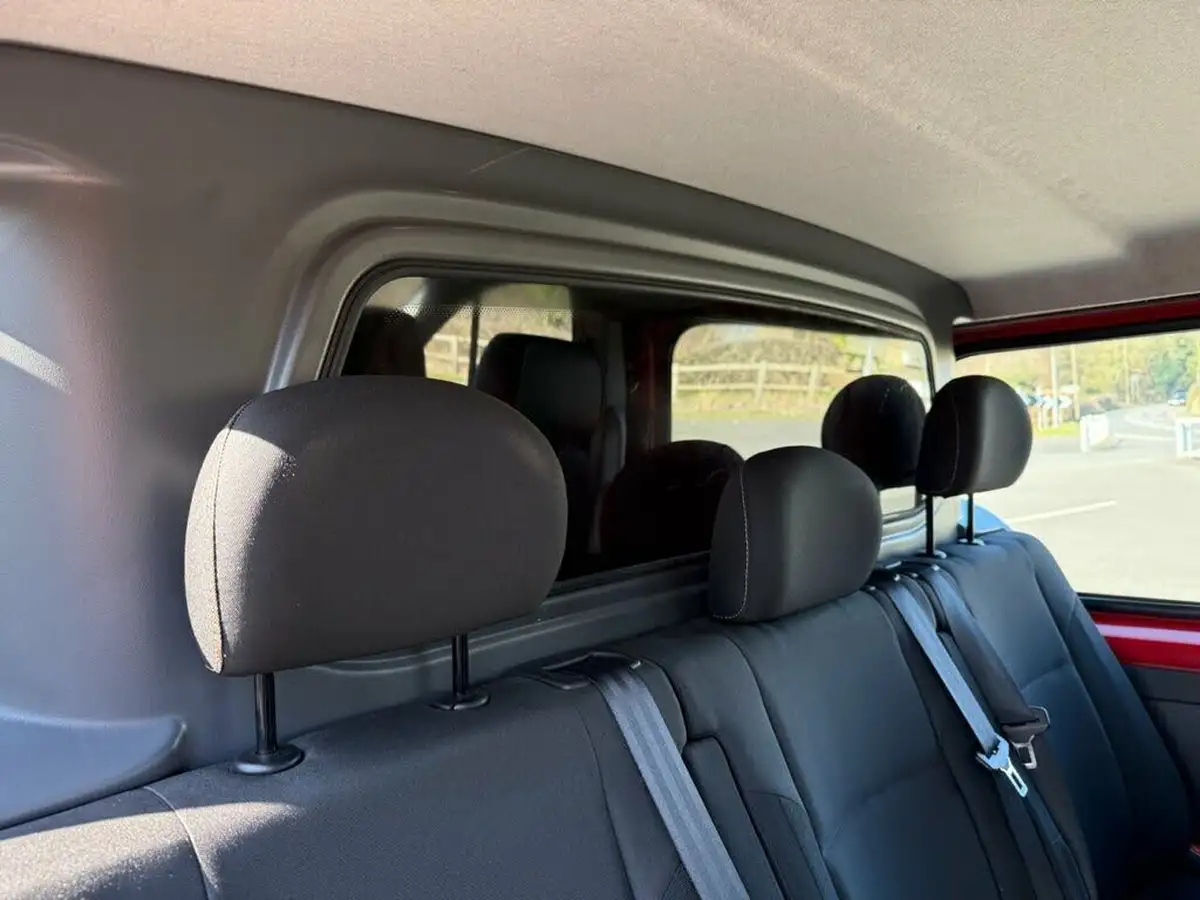 2014-renault-trafic-16dci-sl27-115-business-crew-6-seats-big-18